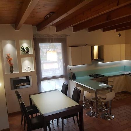 Copelia - Pool And Elegance Apartman Paratico Kültér fotó